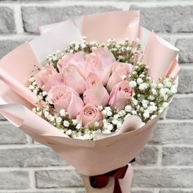 Pink Queen - 12 Pink Roses Bouquet